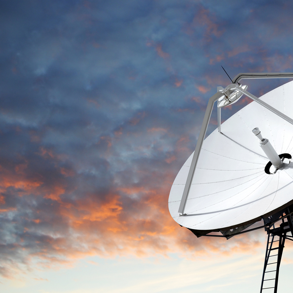 Reflector antenna.