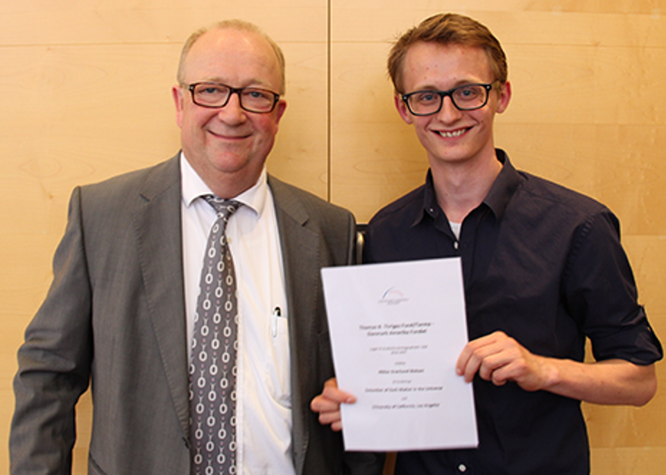 Scholarship for research in dark matter, Thomas B. Thrige Foundation and Terma awarded a company scholarship.