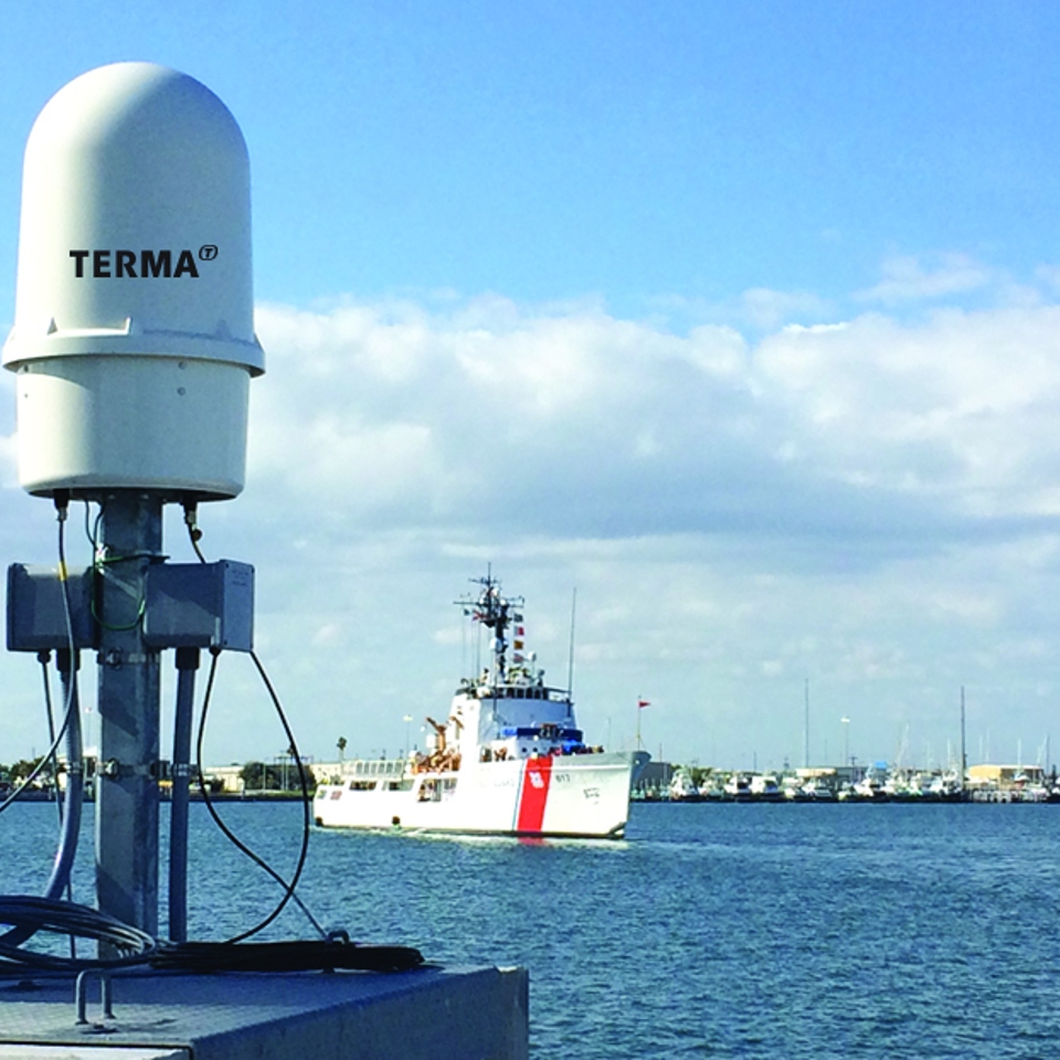 Terma SCANTER 1002 Ground Surveillance Radar on site close to US coast line