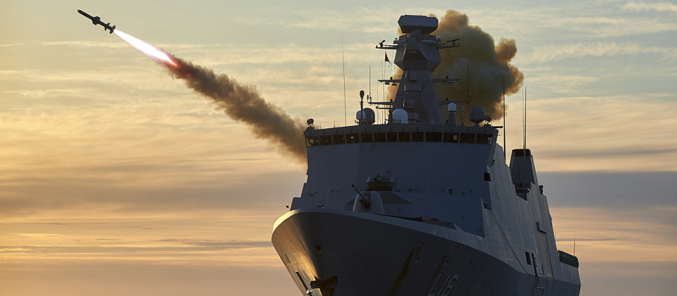 Harpoon Firing From Frigate Absalon.