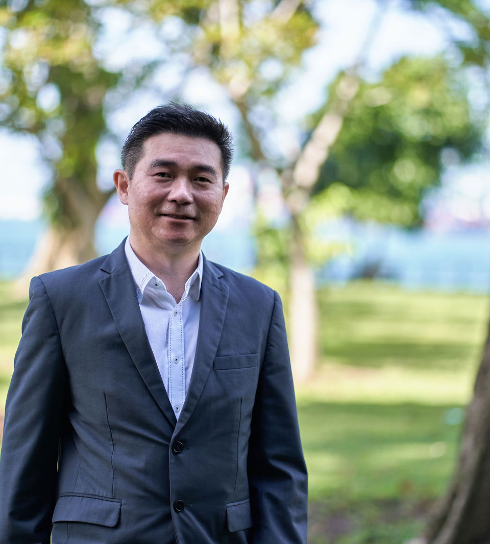 Portrait of Alvin Goh Wee Kok.