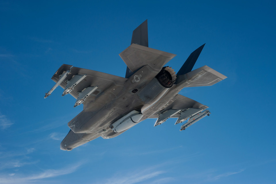 17B Terma Advanced Aerostructures F 35