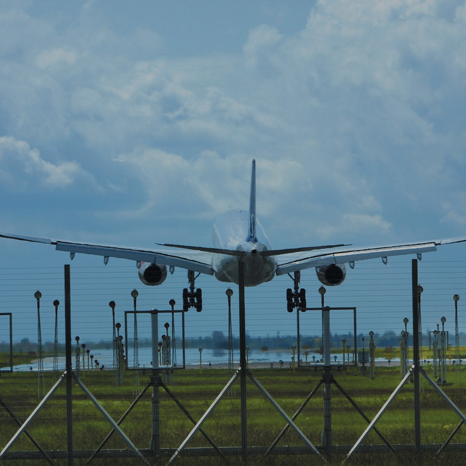 Aircraft leaving airport with Terma radar for safety and security