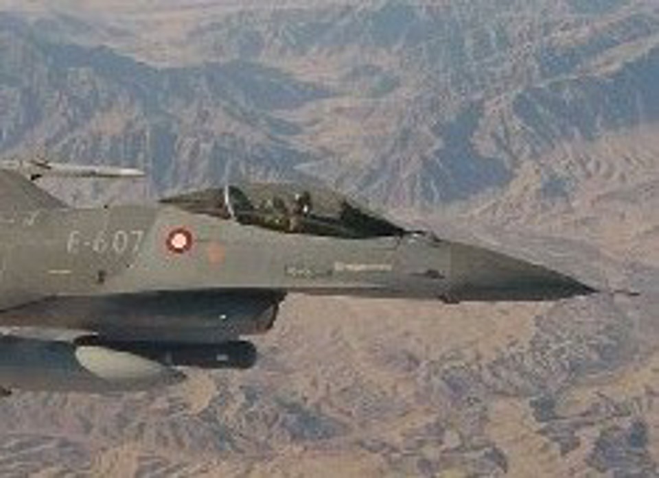 General Dynamics F-16 Fighting Falcon.